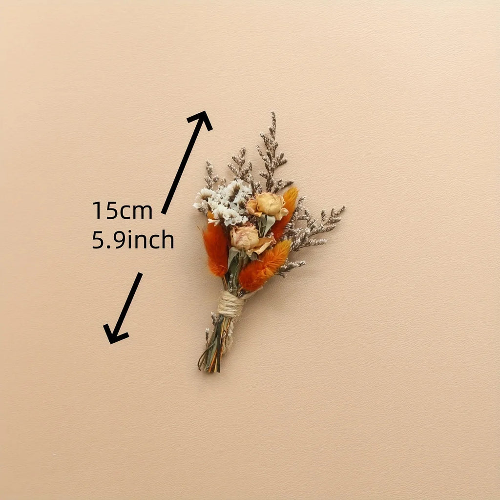 Dried flower boutonniere, orange and white blooms on 15 cm twine-wrapped stems